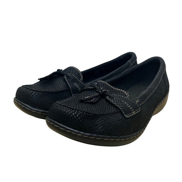 Clarks Black Scales Design Slip-On Bow Detail Cushion Soft Loafers Sz 9XW - Picture 4 of 8
